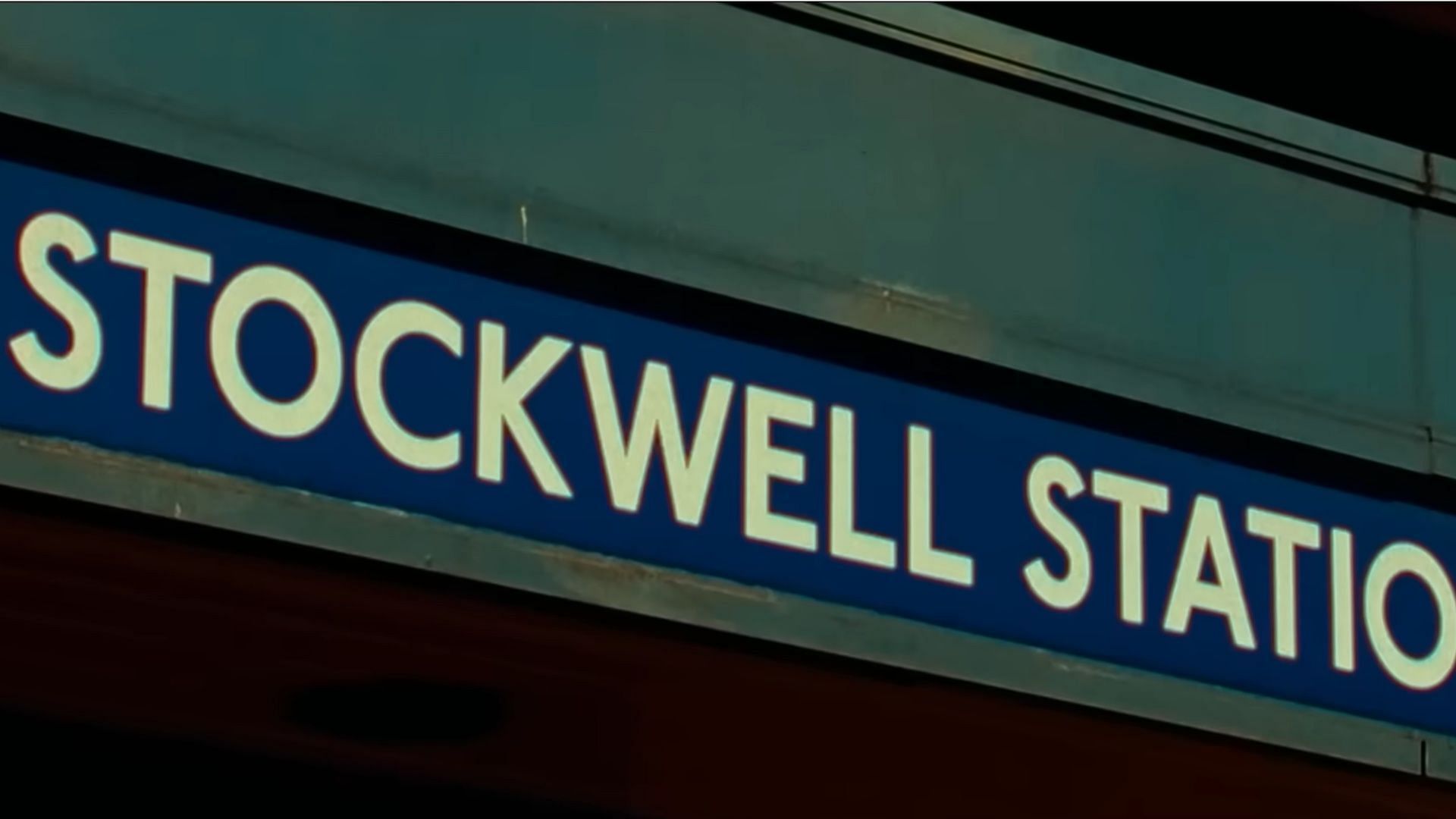 Hunting the 7/7 Bombers explores the story behind the London 7/7 Bombings (Image via Netflix)
